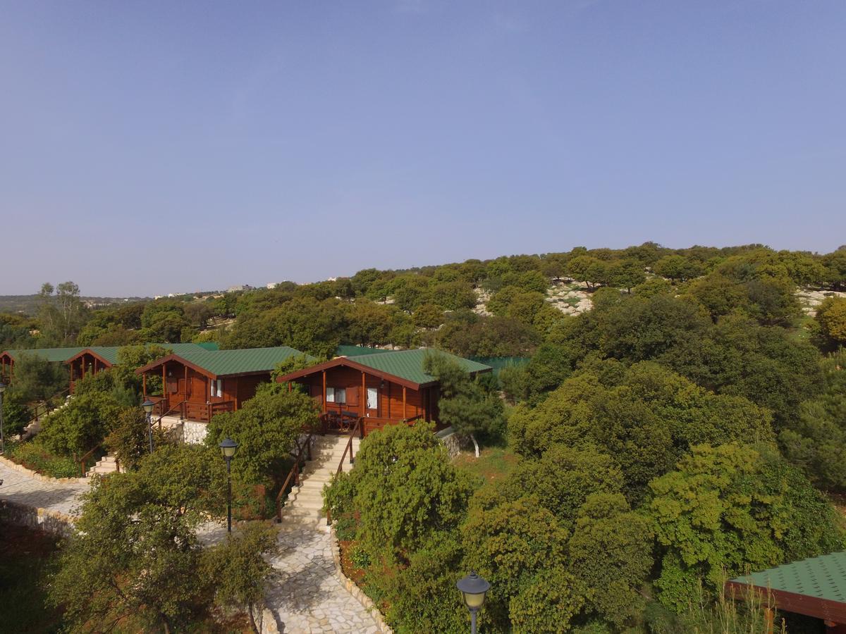 Mountain Breeze Lodge & Resort Al Salt Exteriér fotografie