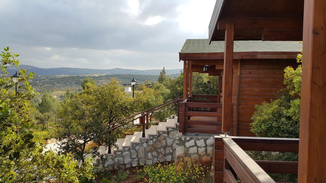 Mountain Breeze Lodge & Resort Al Salt Exteriér fotografie